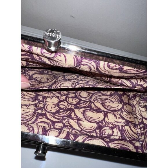 HOBO International Lauren Clutch Wallet Light Gray Leather KissLock Double Frame - Picture 15 of 16